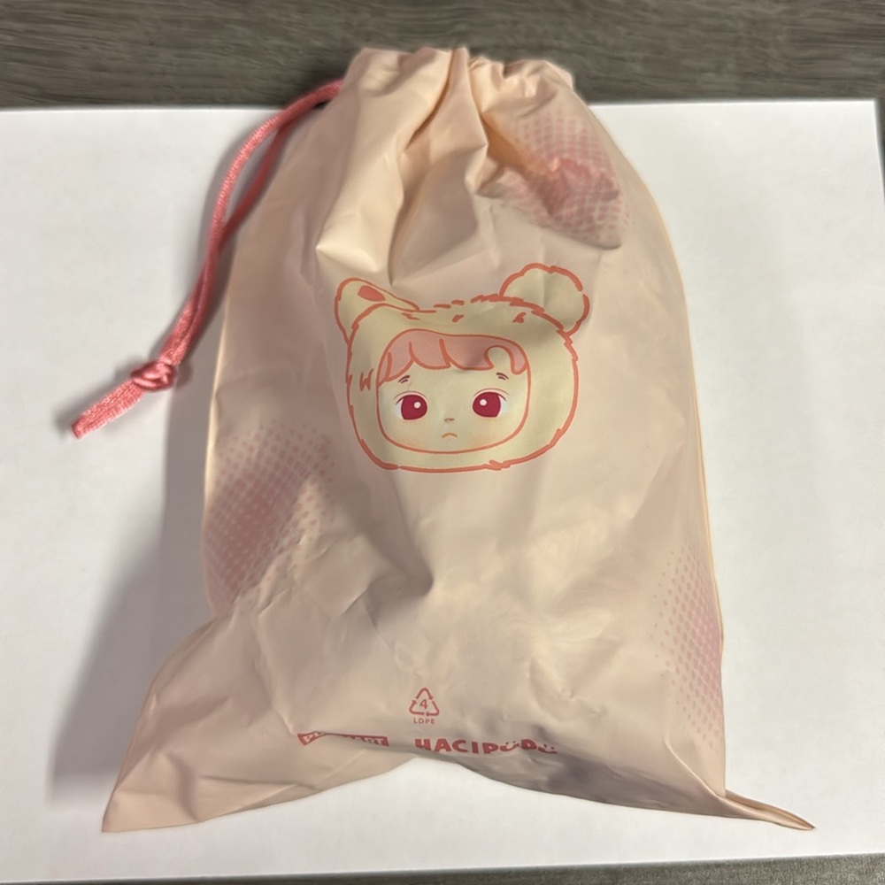 NWOT HACIPUPU Gummy Bear Series-Vinyl Plush Pendant - Grape Flavor (Authentic) - Picture 10 of 11
